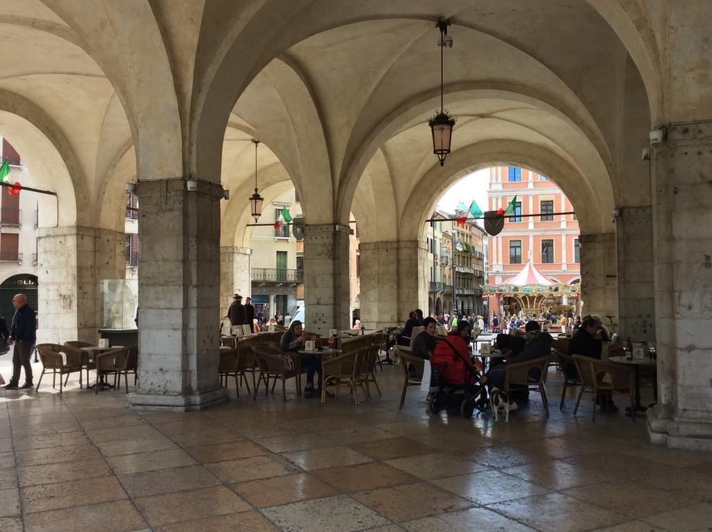 Appartement La Loggia Al Duomo - Trévise Extérieur photo